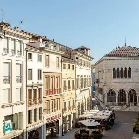 Purple House Centro Storico Udine Apartment Exterior photo